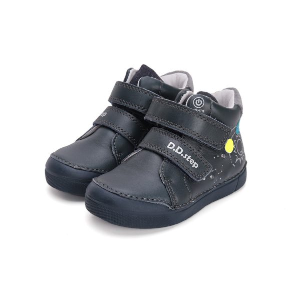 D.D.Step világító bőrcipő A068-42418-36
