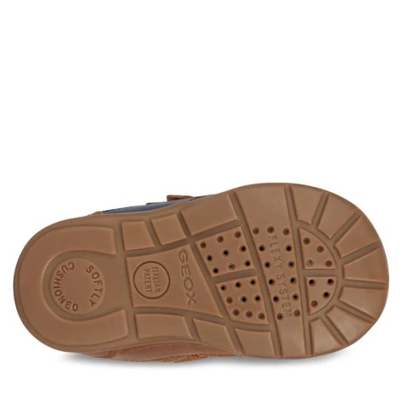 GEOX bélelt cipő CR6F4-18