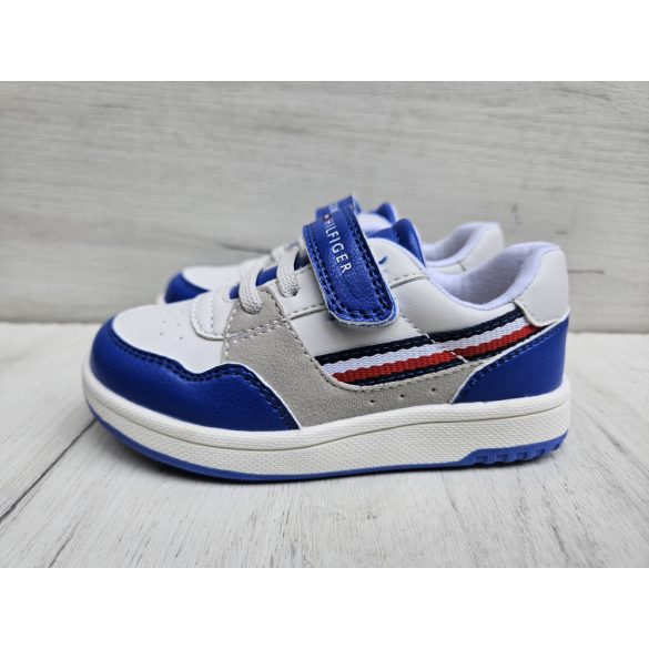 Tommy Hilfiger cipő 1057X041-27